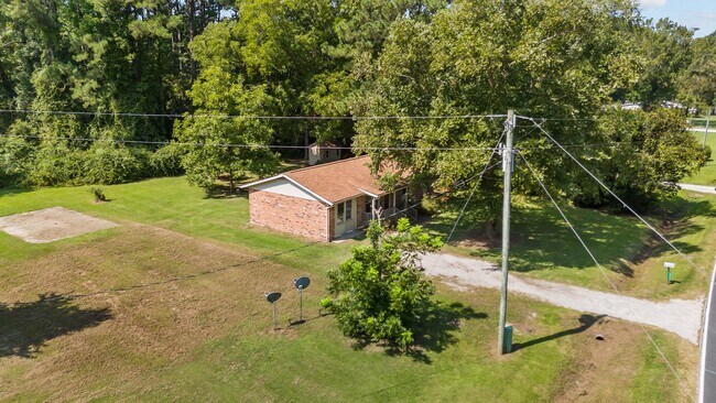 Foto del edificio - 1045 Scott Town Rd