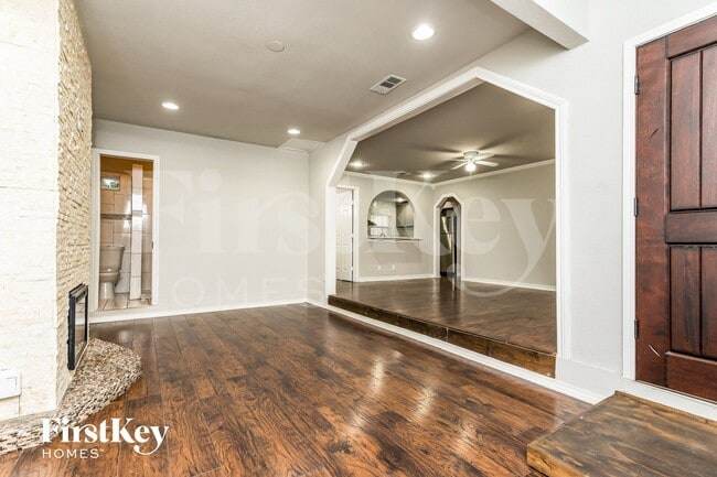 Foto del edificio - 11517 Fernald Ave