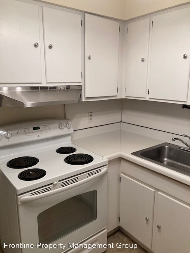 Foto del edificio - 1 br, 1 bath House - 505 Summit House