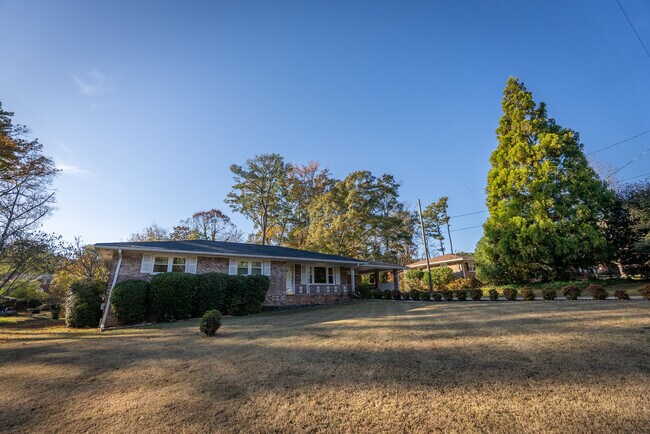 Foto del edificio - 4698 Garrett Dr SW