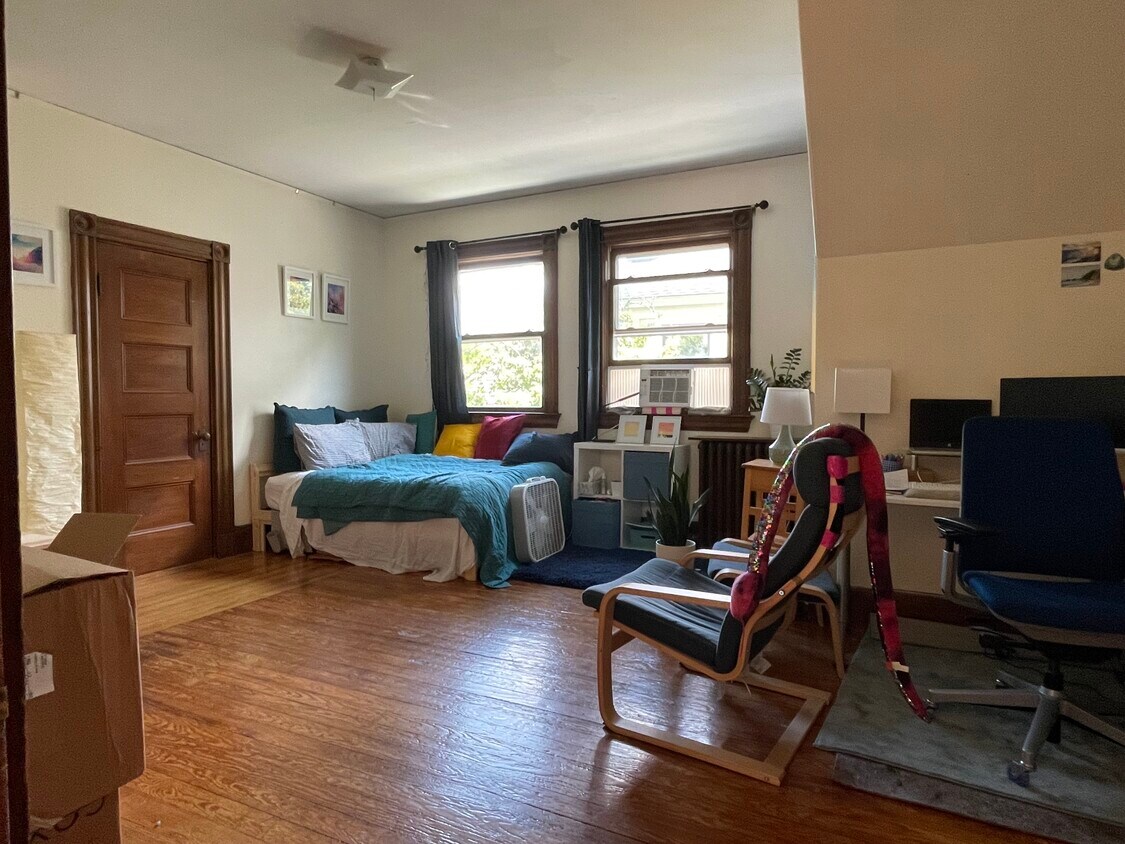 Foto principal - 16 Whittier St