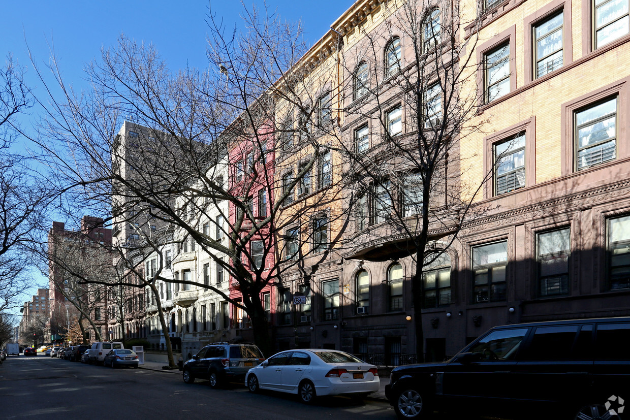 Primary Photo - 51 W 89th St