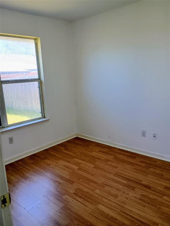 Foto del edificio - 2047 Cornerstone Dr