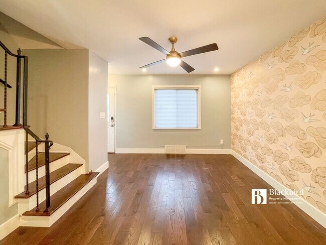 Foto del edificio - 339 36th St NE
