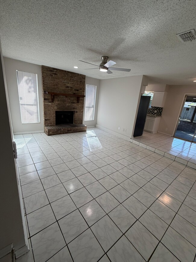 Foto del edificio - 7984 Gulf Rd S