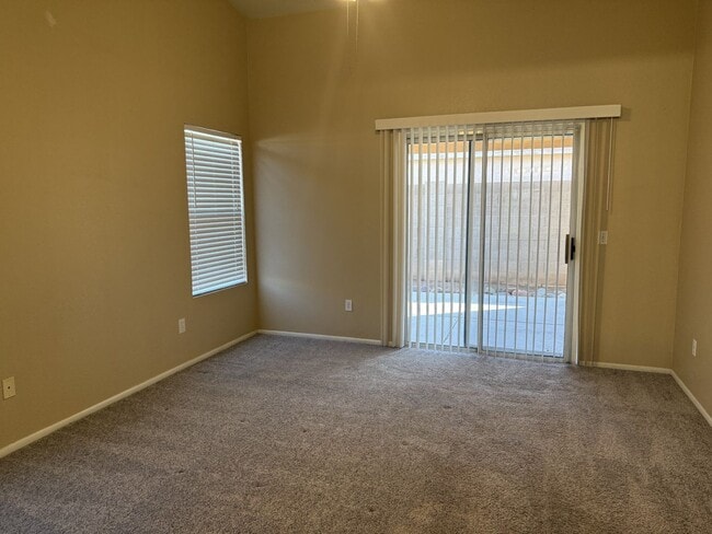 Foto del edificio - Immaculate 3-bedroom, 2 bath home in Chandler