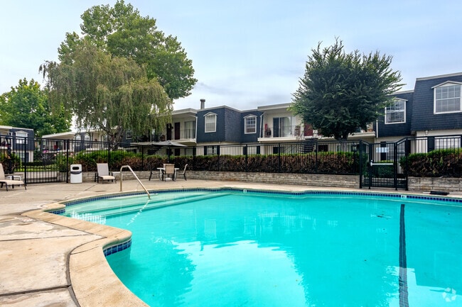Pool - Normandy Park