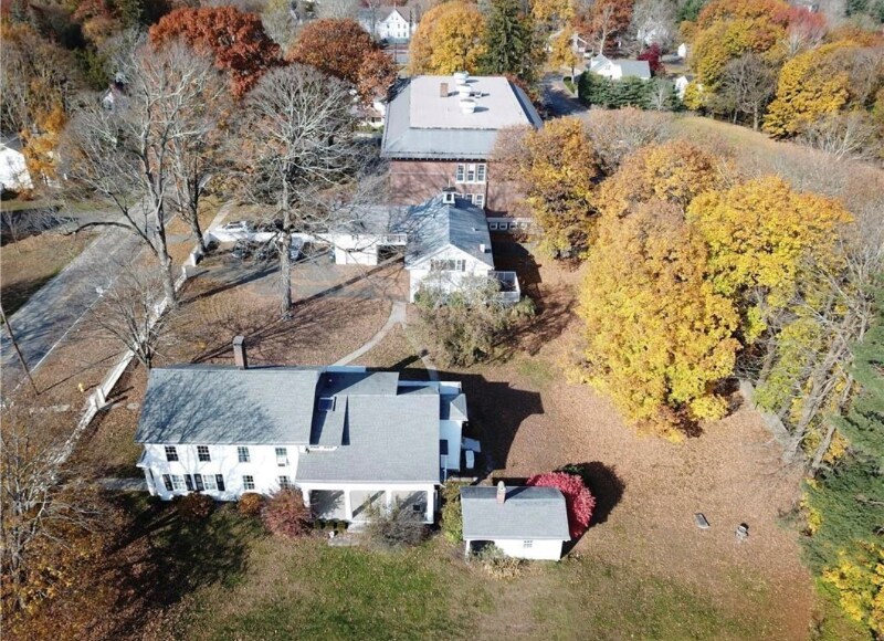 60 North St Unit 2, Watertown, CT 06795 Room for Rent in Watertown