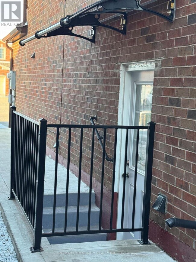 Photo du bâtiment - 88 Grayson Crescent