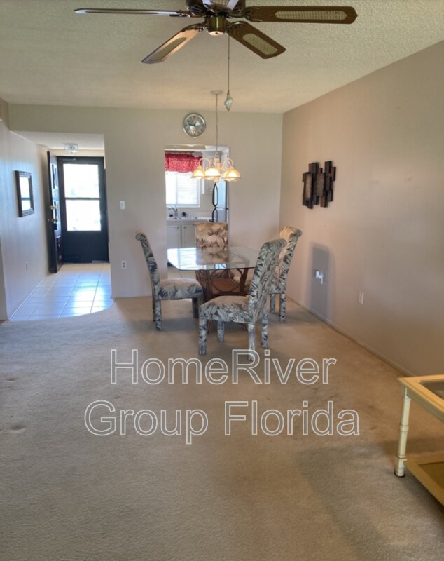 Building Photo - 3879 Lake Bayshore Dr
