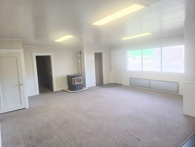 Foto del edificio - 1917 7 Mile Rd