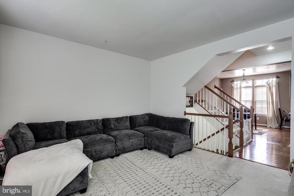 Primary Photo - 7533 Maidenhead Dr