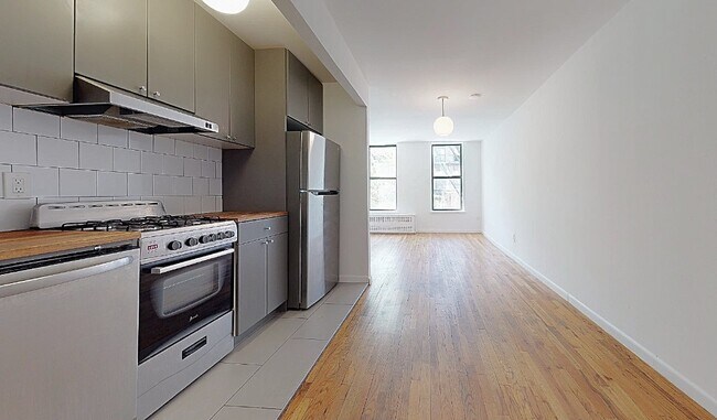 Foto del edificio - West 113th Street