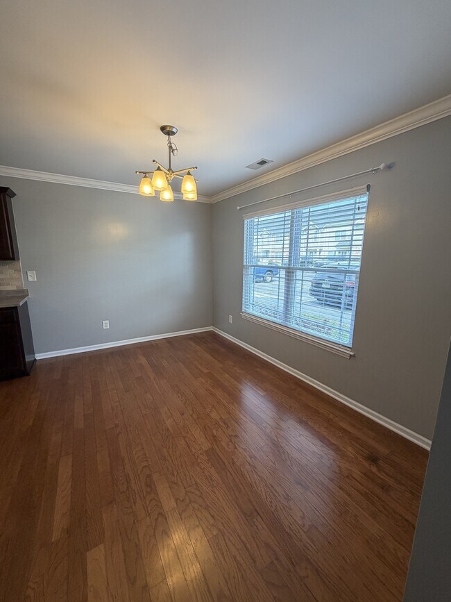 Foto del edificio - 4140-41U1 Kittrell Farms Dr