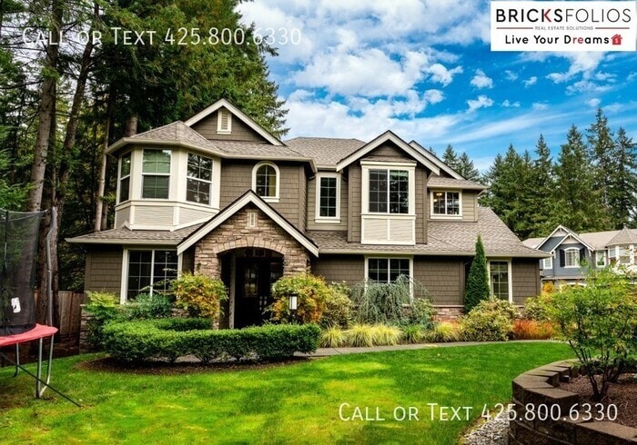 Primary Photo - Discover the Perfect Blend of Comfort and ...