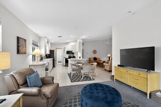 Building Photo - 7542 Quinto Dr