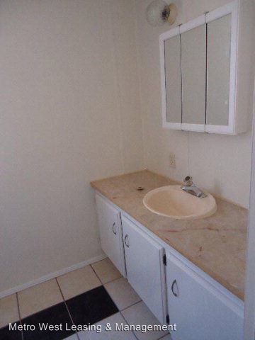 Building Photo - 3 br, 2 bath House - 3720 Hwy 5 E