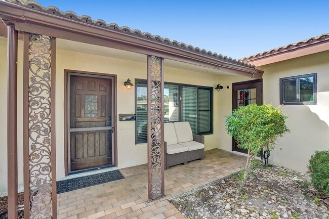 Foto del edificio - 2620 NE 19th St