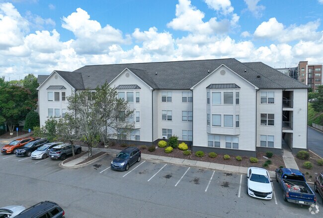 Foto del edificio - The Spoke at McCullough