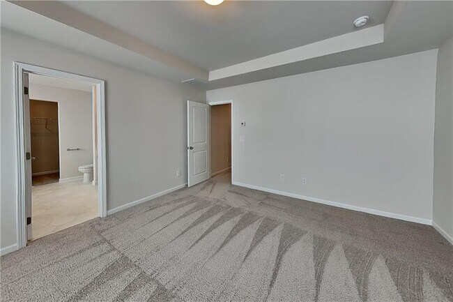 Foto del edificio - 177 Bloomfield Cir