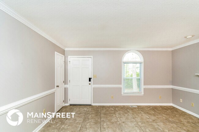 Foto del edificio - 405 Hunters Ridge Dr