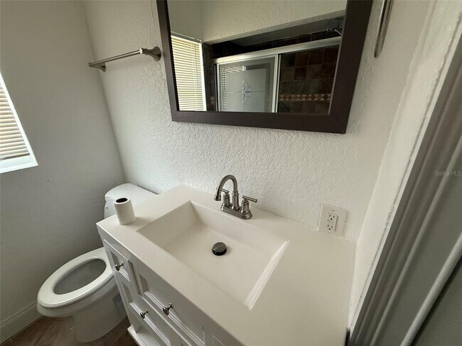 Building Photo - 460 82nd Ave