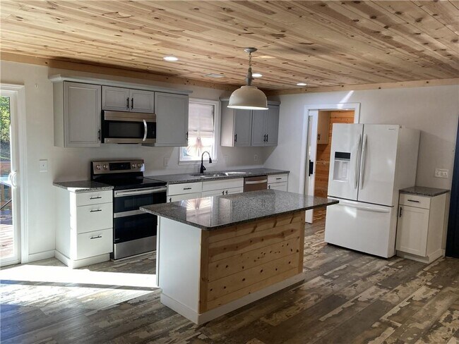 Foto del edificio - 106 Ridgewood Dr