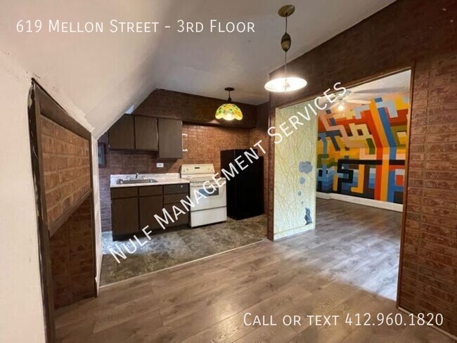 Foto del edificio - 619 Mellon St