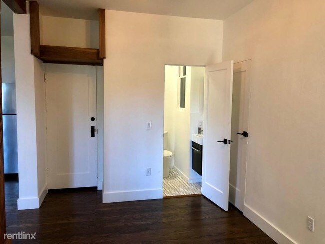 Foto del edificio - 1387 Hampshire St