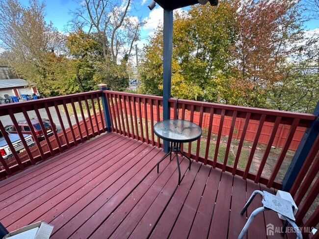 Building Photo - 151 N Broadway