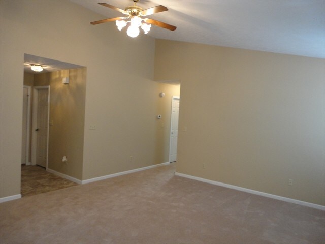 Building Photo - 12960 St Andrews Way