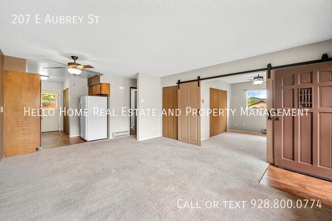 Building Photo - 207 E Aubrey St