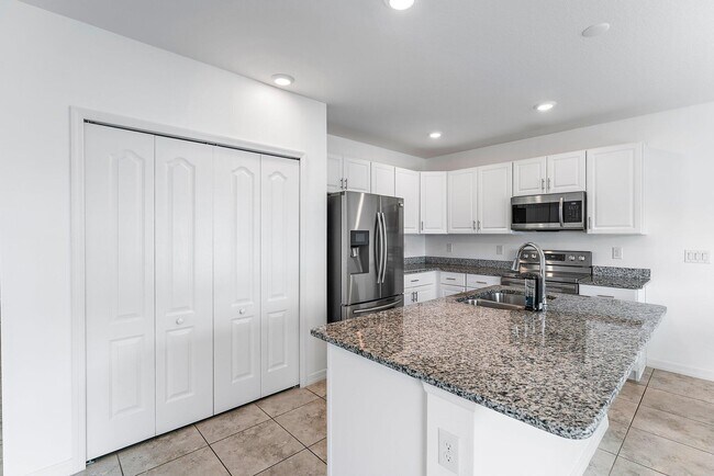 Foto del edificio - 1053 SW Coleman Ave