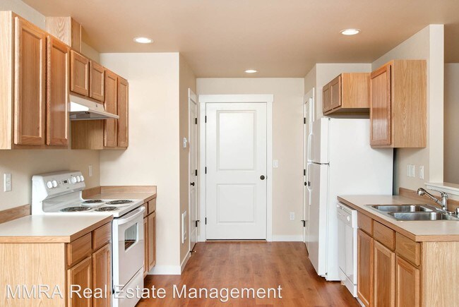 Foto del edificio - 2200 Greenview Cir
