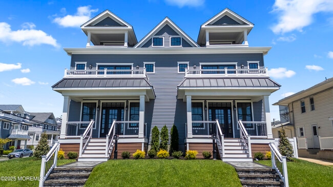 Building Photo - 114 2nd Ave