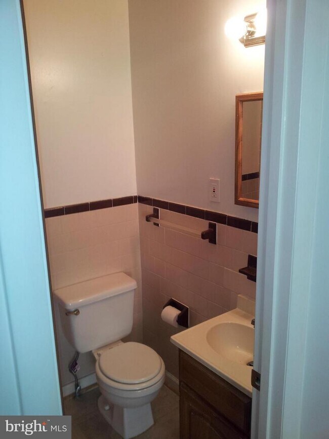 Foto del edificio - 4217 Jefferson St