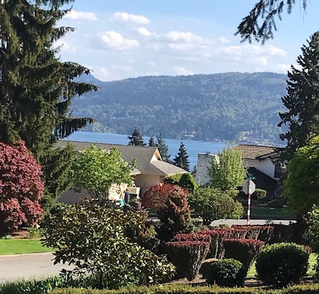 Lakeridge Apartments Apartments Bellevue, WA