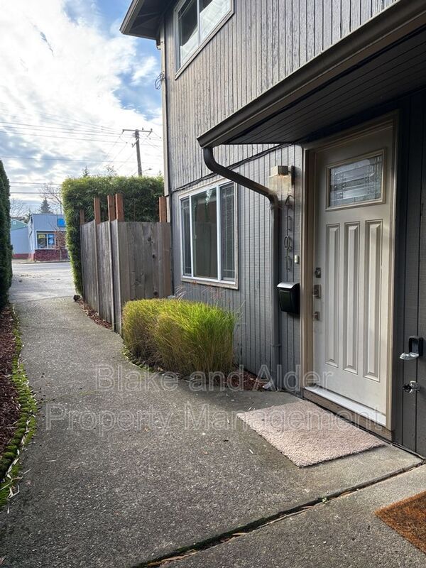 Photo - 4101 NE Killingsworth St House