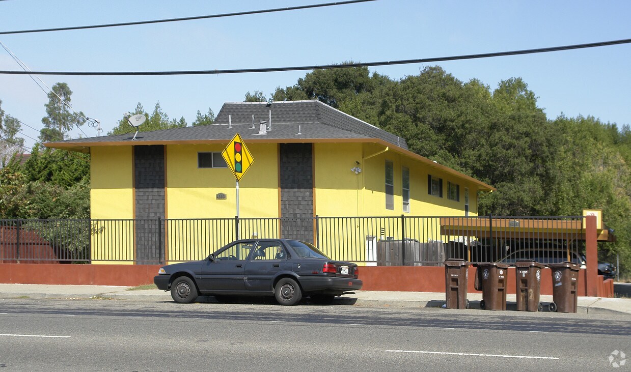 4365 San Pablo Dam Rd, El Sobrante, CA 94803 Apartments in El