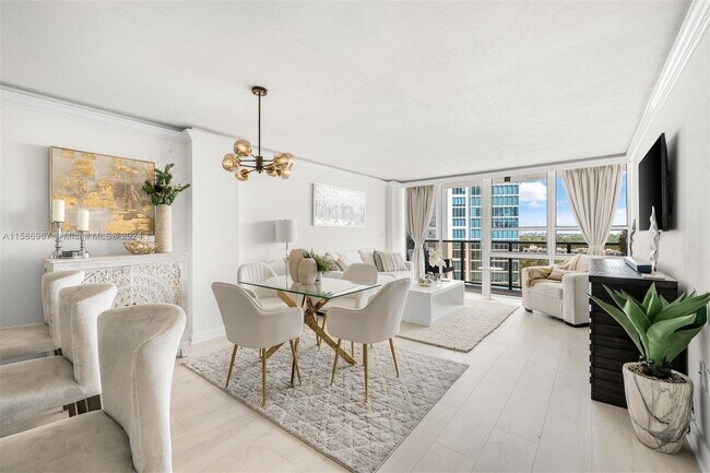 Foto del edificio - 600 Northeast 36th Street Apt #1414, Miami...