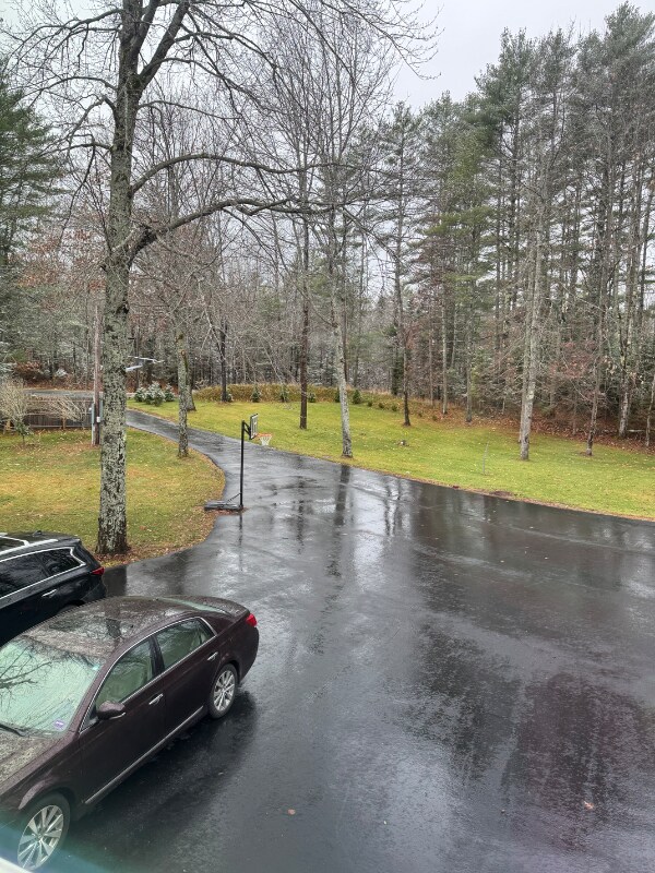 Foto del edificio - 194 Swamp Rd