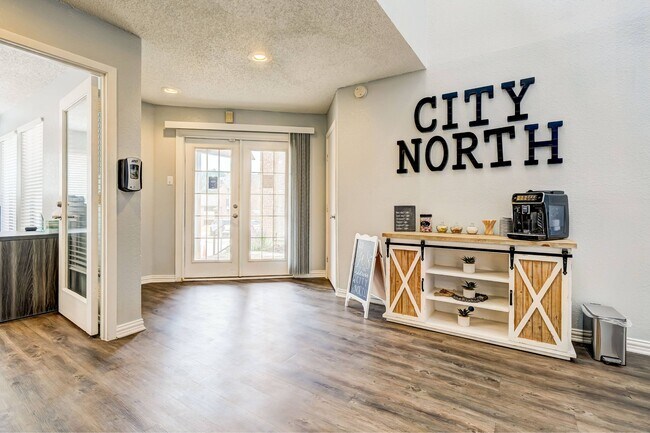 Foto del edificio - City North Apartment Homes