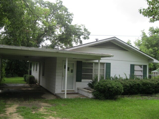 Building Photo - 411 Bonnie St