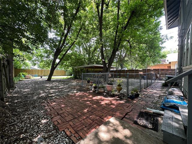 Foto del edificio - 5822 Richmond Ave