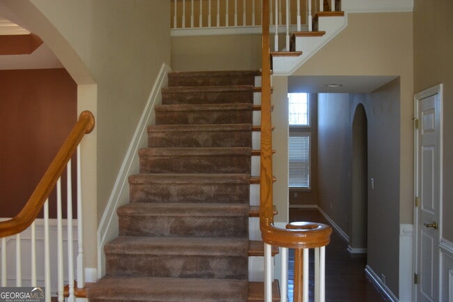 Foto del edificio - 7801 Waterlace Dr