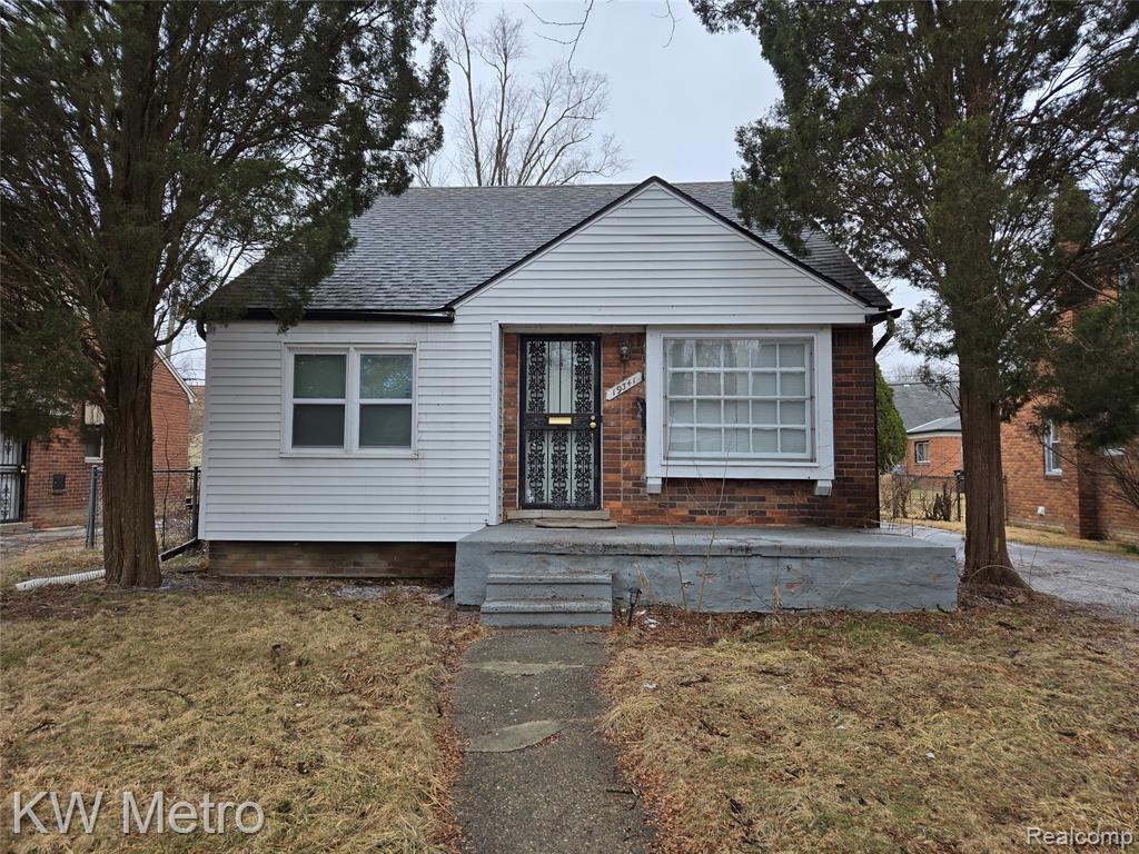 Primary Photo - 19341 Warwick St