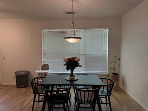 Building Photo - 2909 Linda Dr