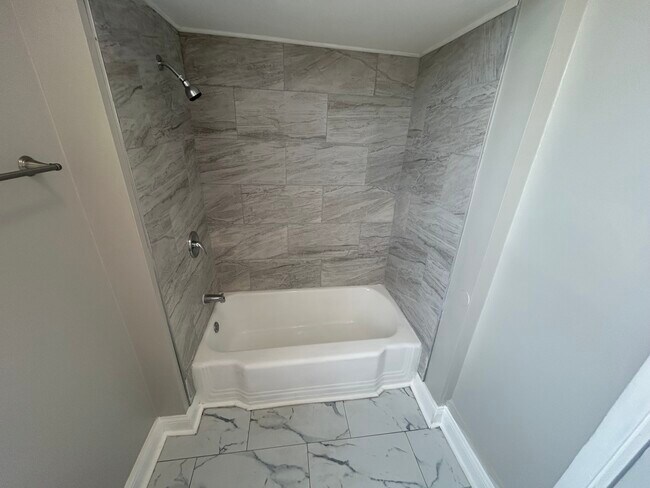 Foto del edificio - 231 E 11th St