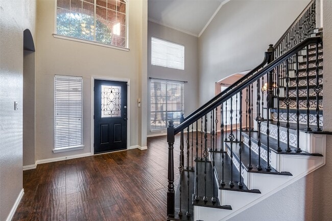 Building Photo - 8117 Halliford Dr