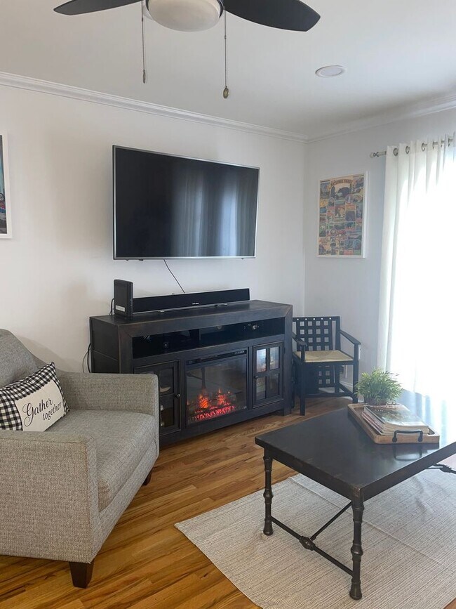 Foto del edificio - 3 Bedroom Apartment close to Hospitals and...